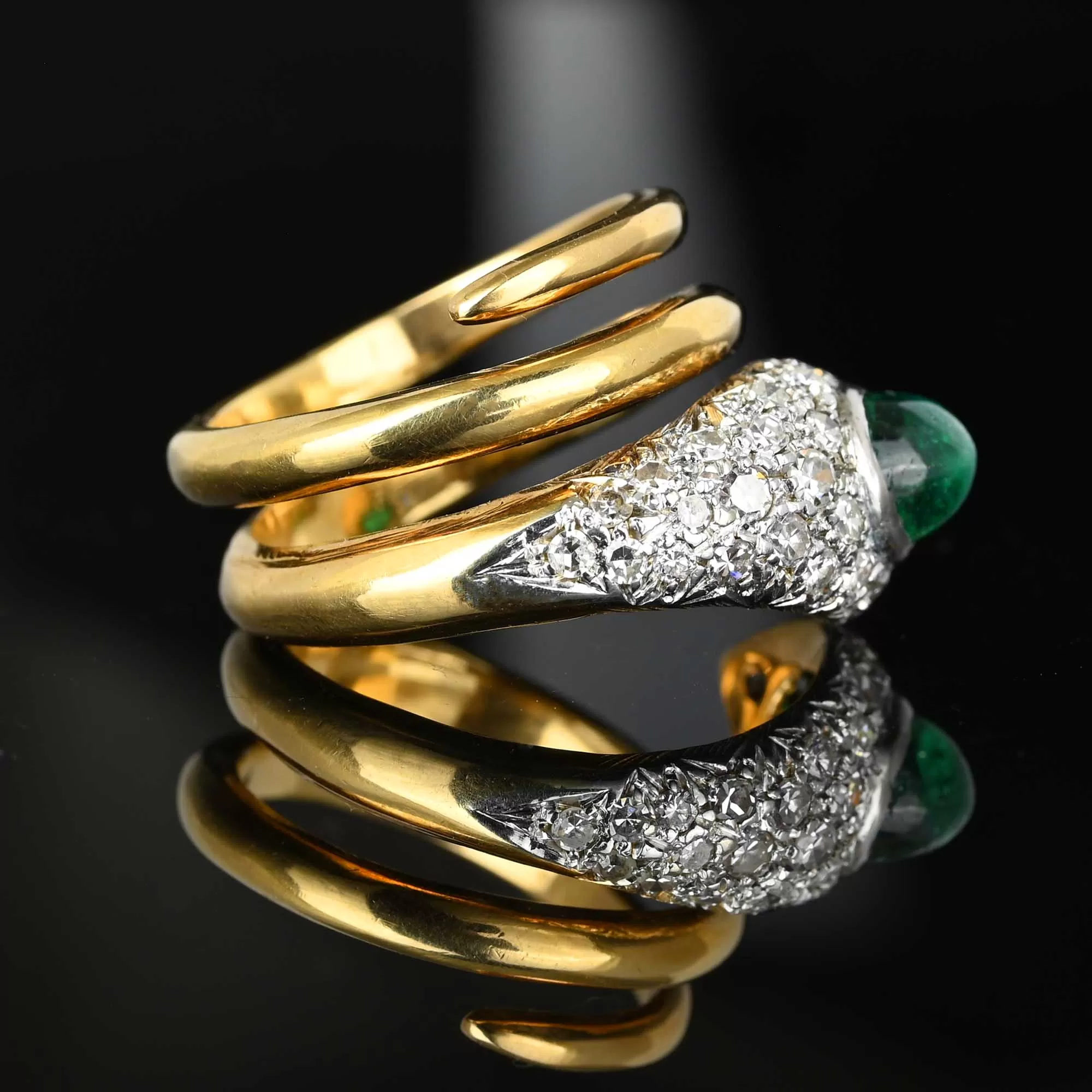 18K Gold Diamond Cluster Emerald Snake Ring