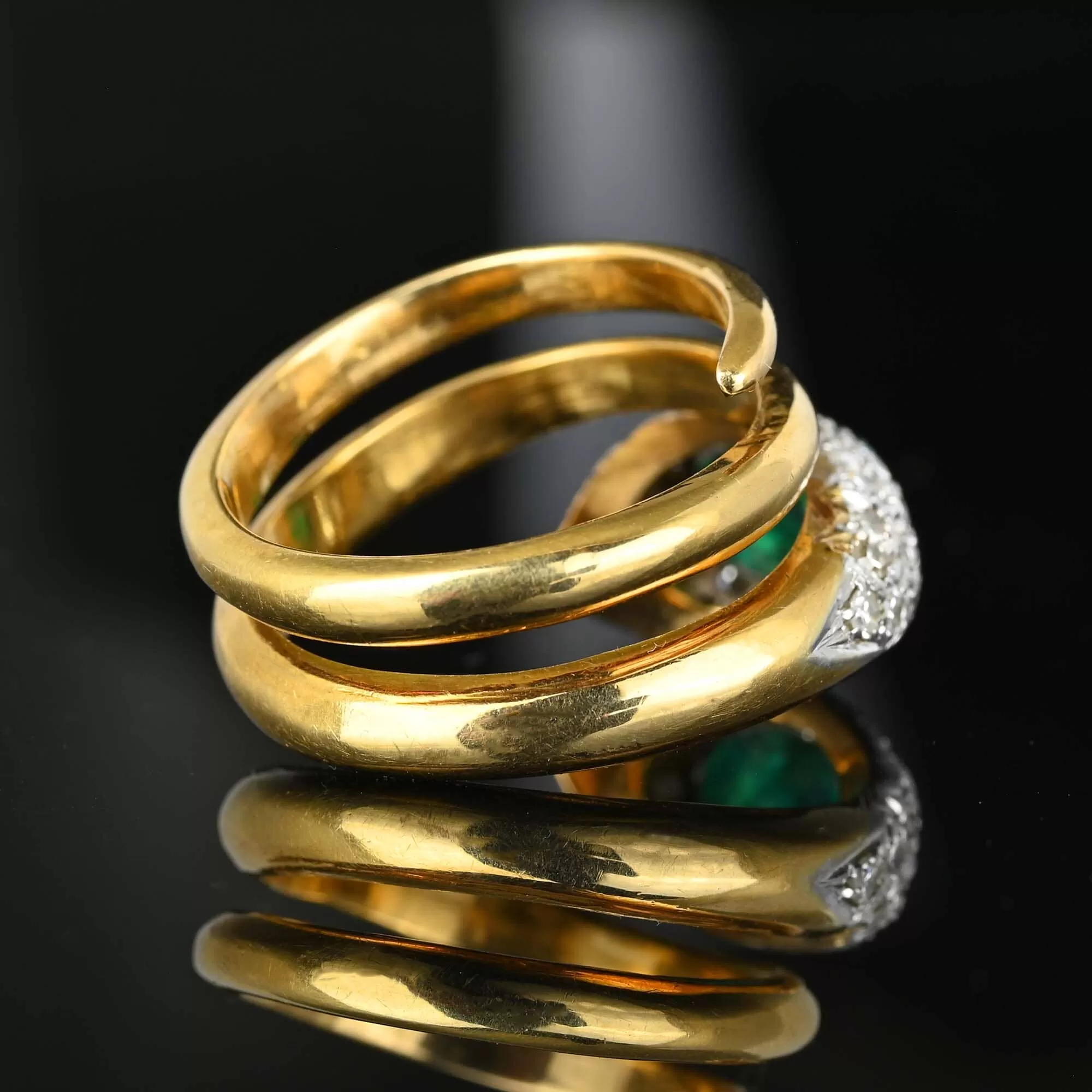 18K Gold Diamond Cluster Emerald Snake Ring