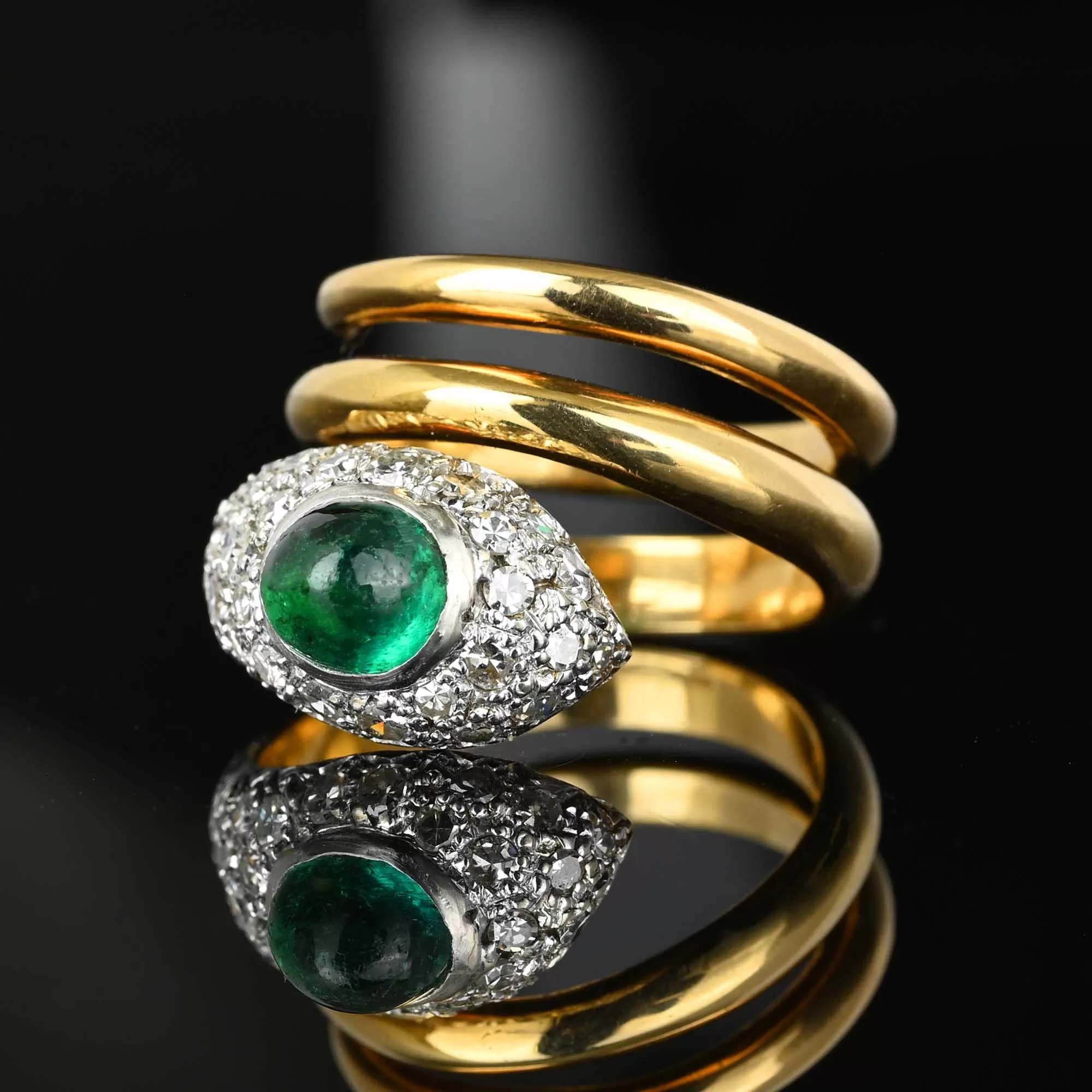 18K Gold Diamond Cluster Emerald Snake Ring