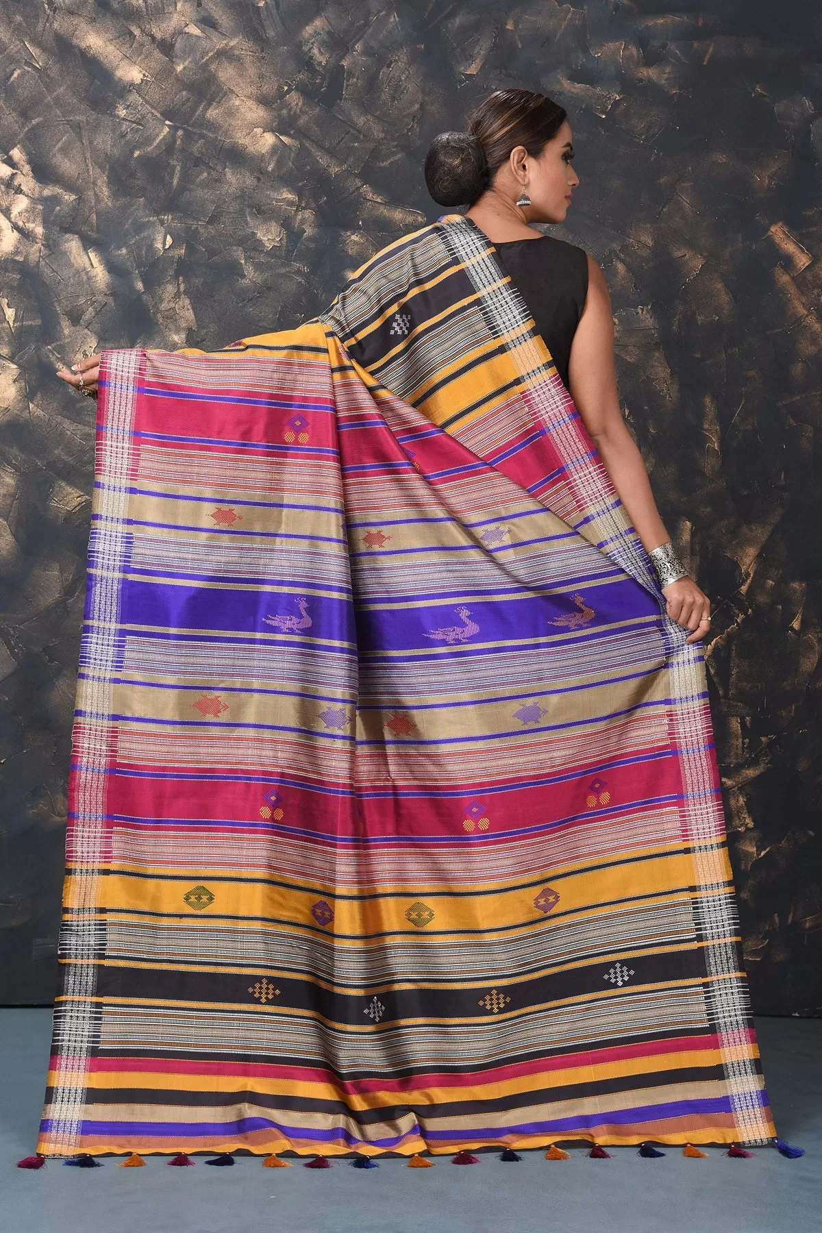 90L996 Lavender Behrampur Silk Sari with Thread Work Border and Multicolor Pallu