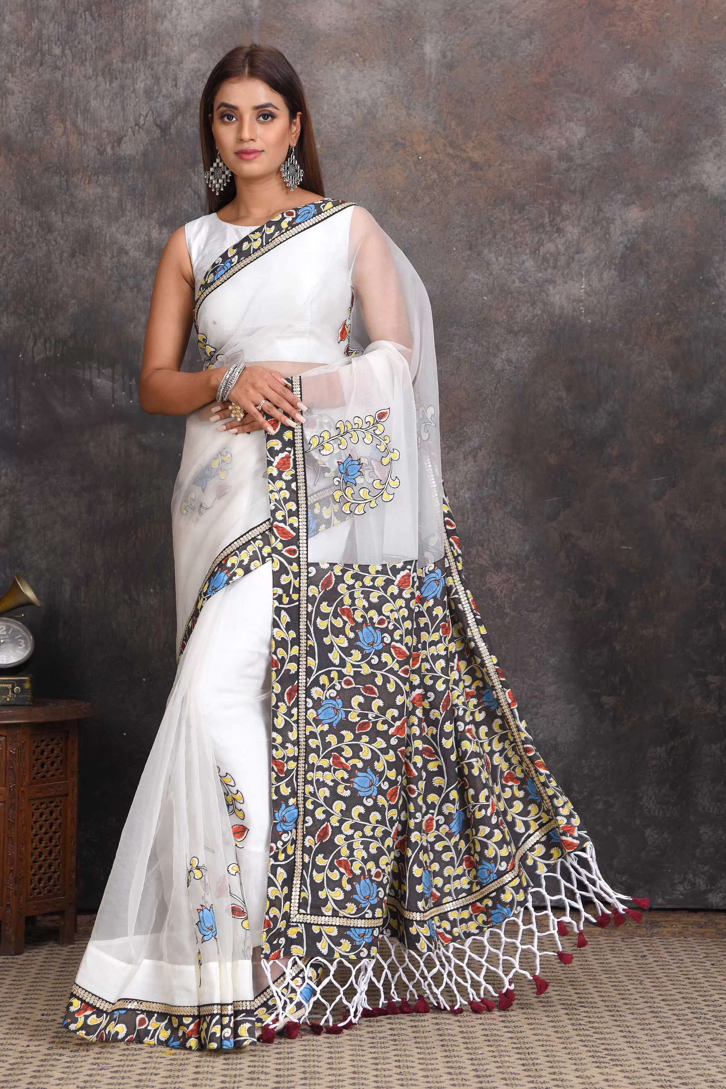 90N613 Off-White Organza Kalamkari Saree