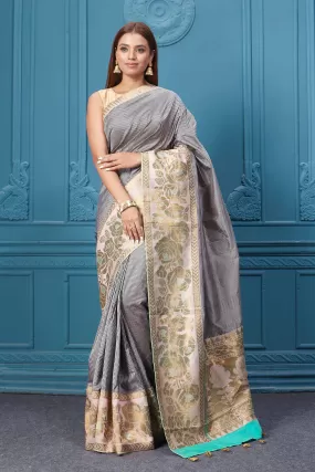 91A005 White and Black Check Gadhwal Silk Saree with Golden Border