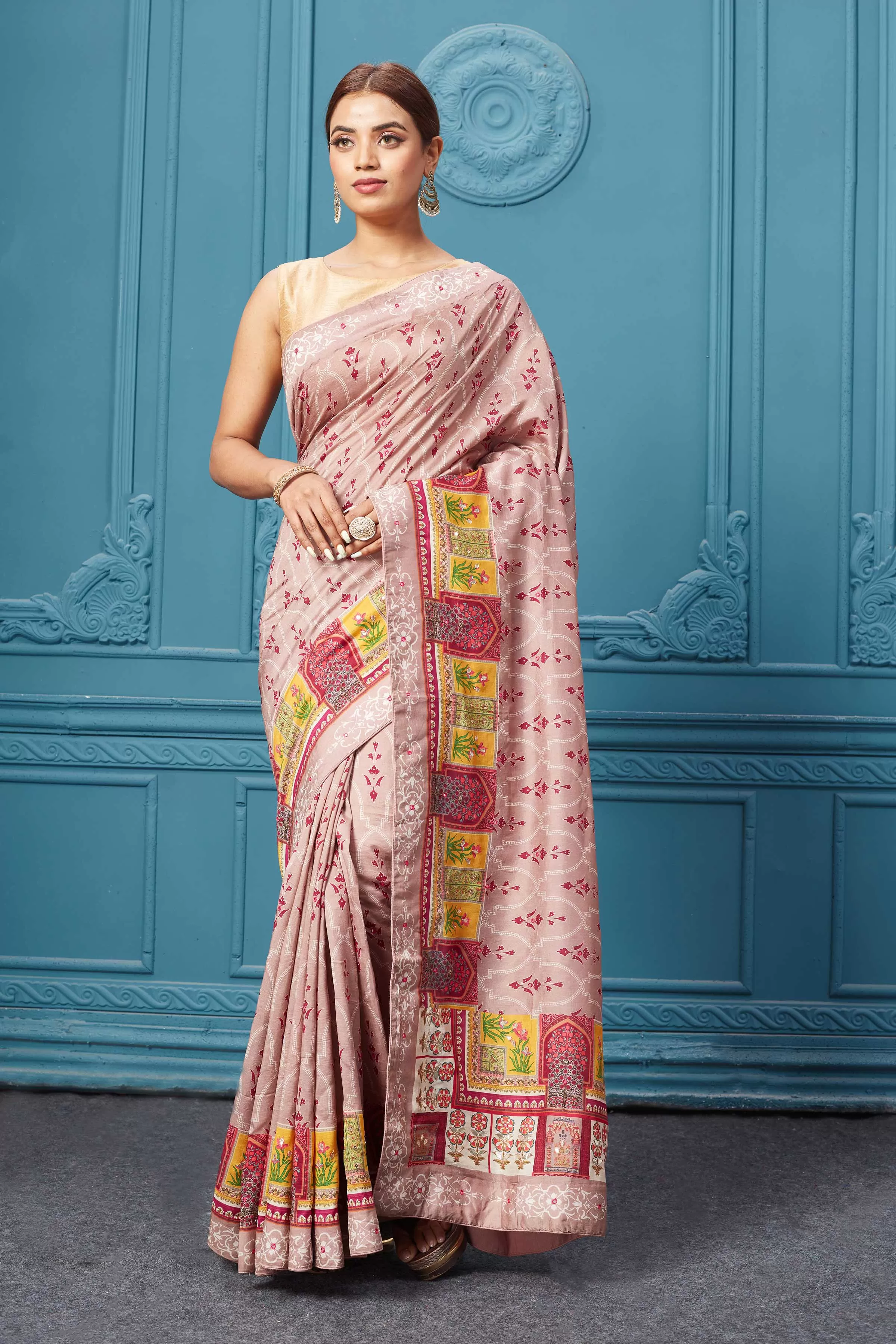 91A101 Peach Embroidered Mulberrry Silk Saree Set