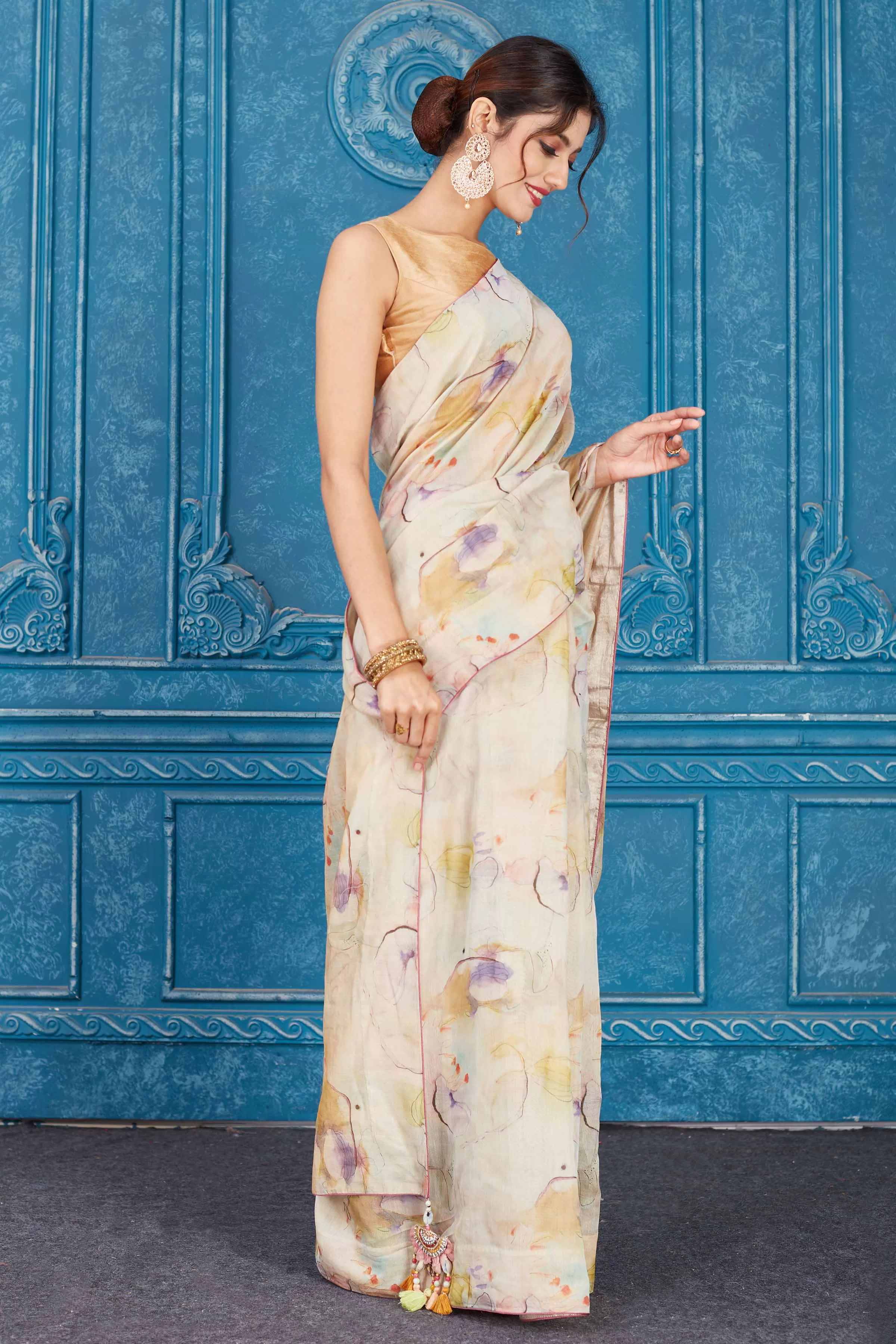 91A350 Cream Floral Linen Saree