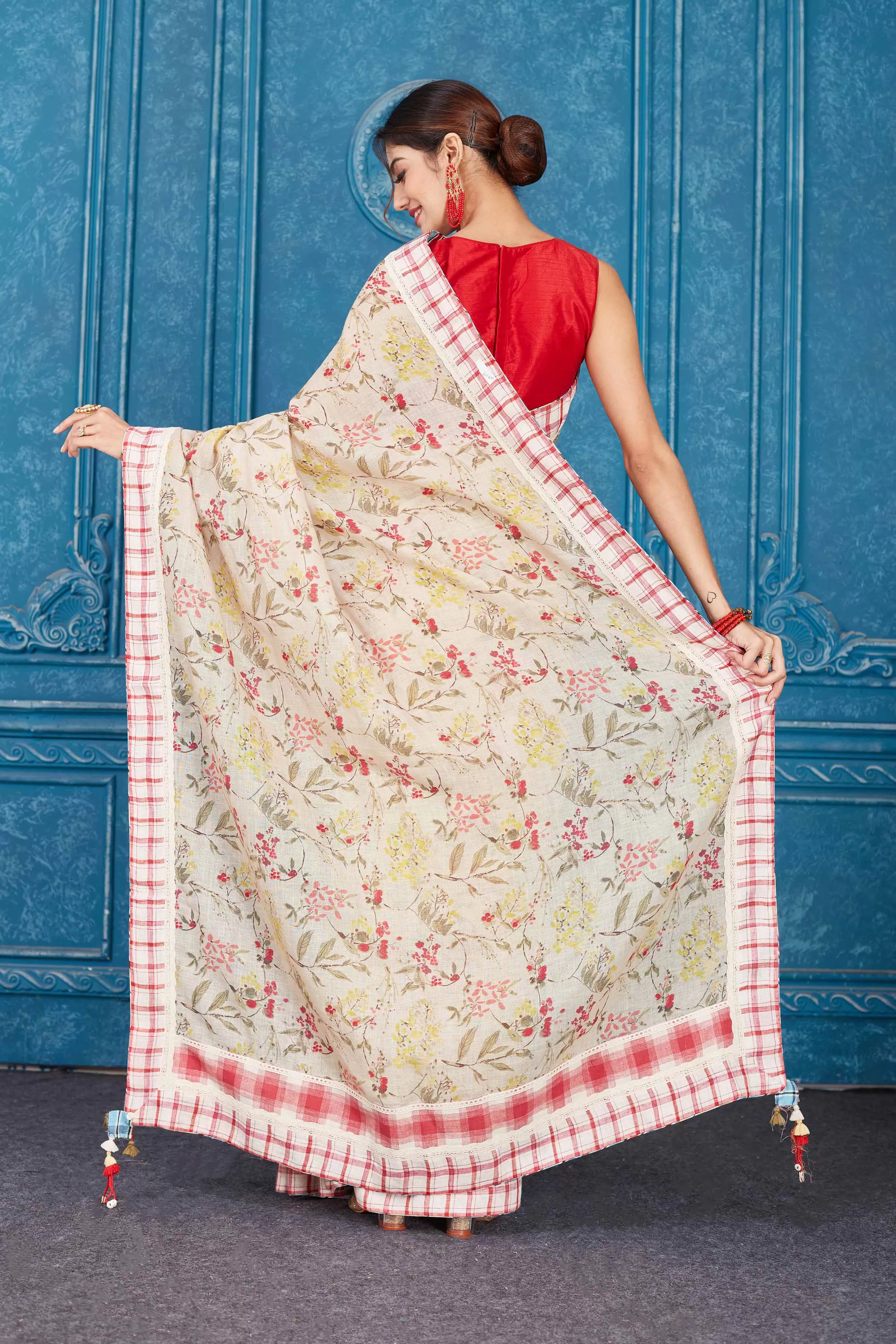 91A358 Cream Printed Linen Saree with Check Border