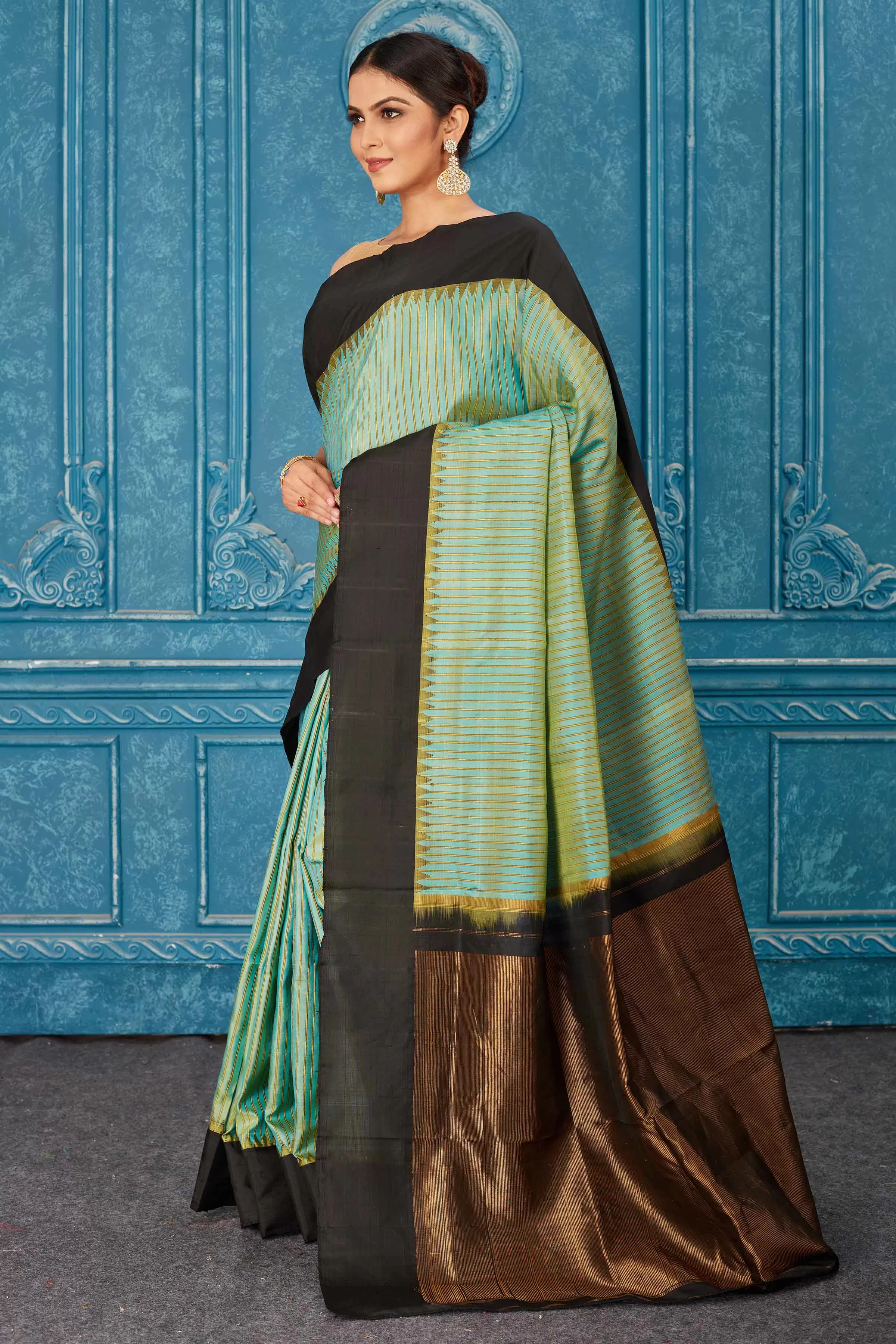 91A466 Pista Green Kanjivaram Saree with Black Border