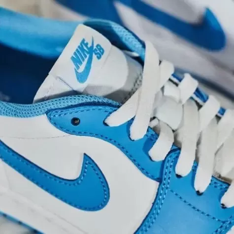 Air Jordan 1 Low SB UNC