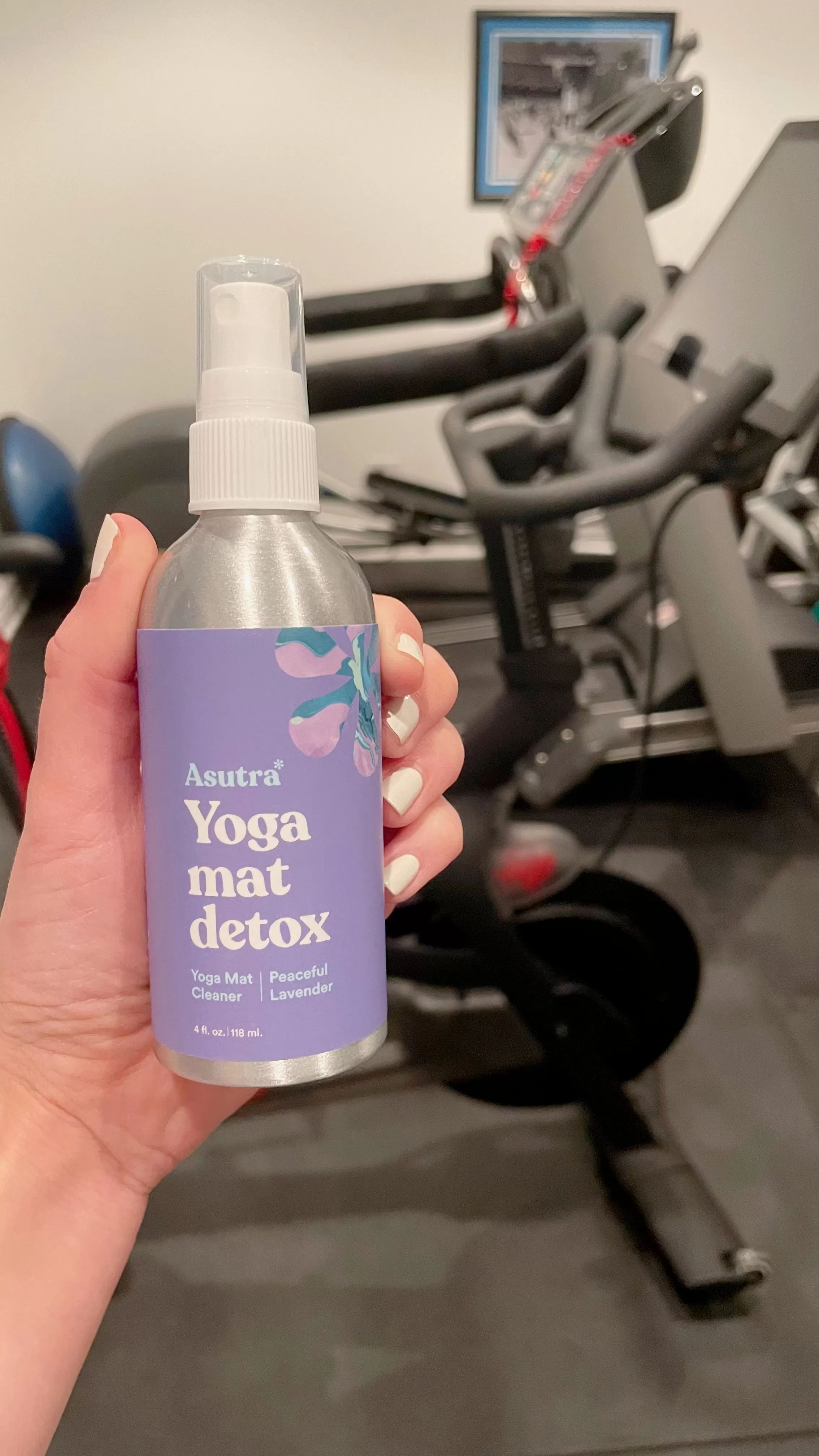 Aluminum Lavender Yoga Mat Cleaner