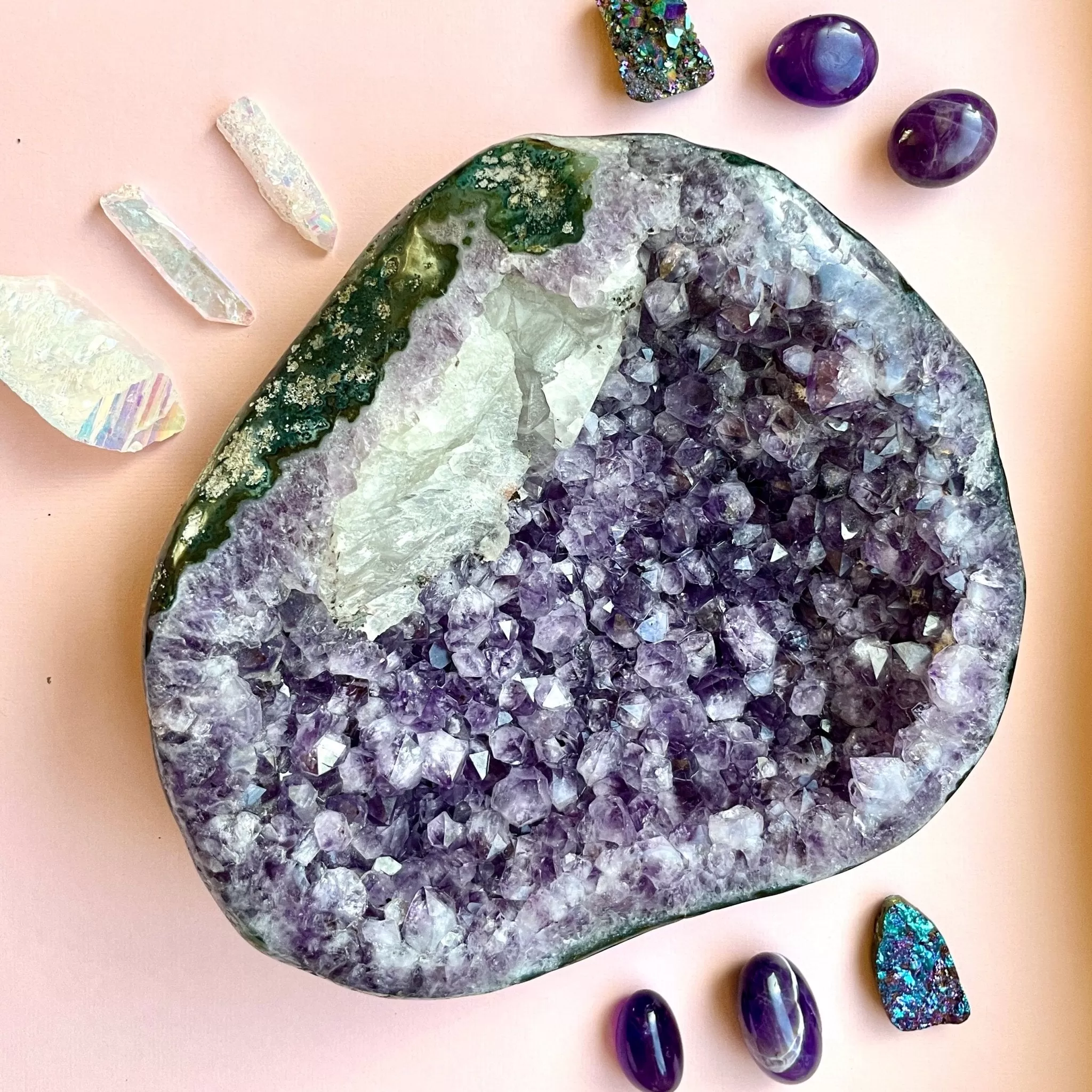 Amethyst with calcite - amethyst oval dish