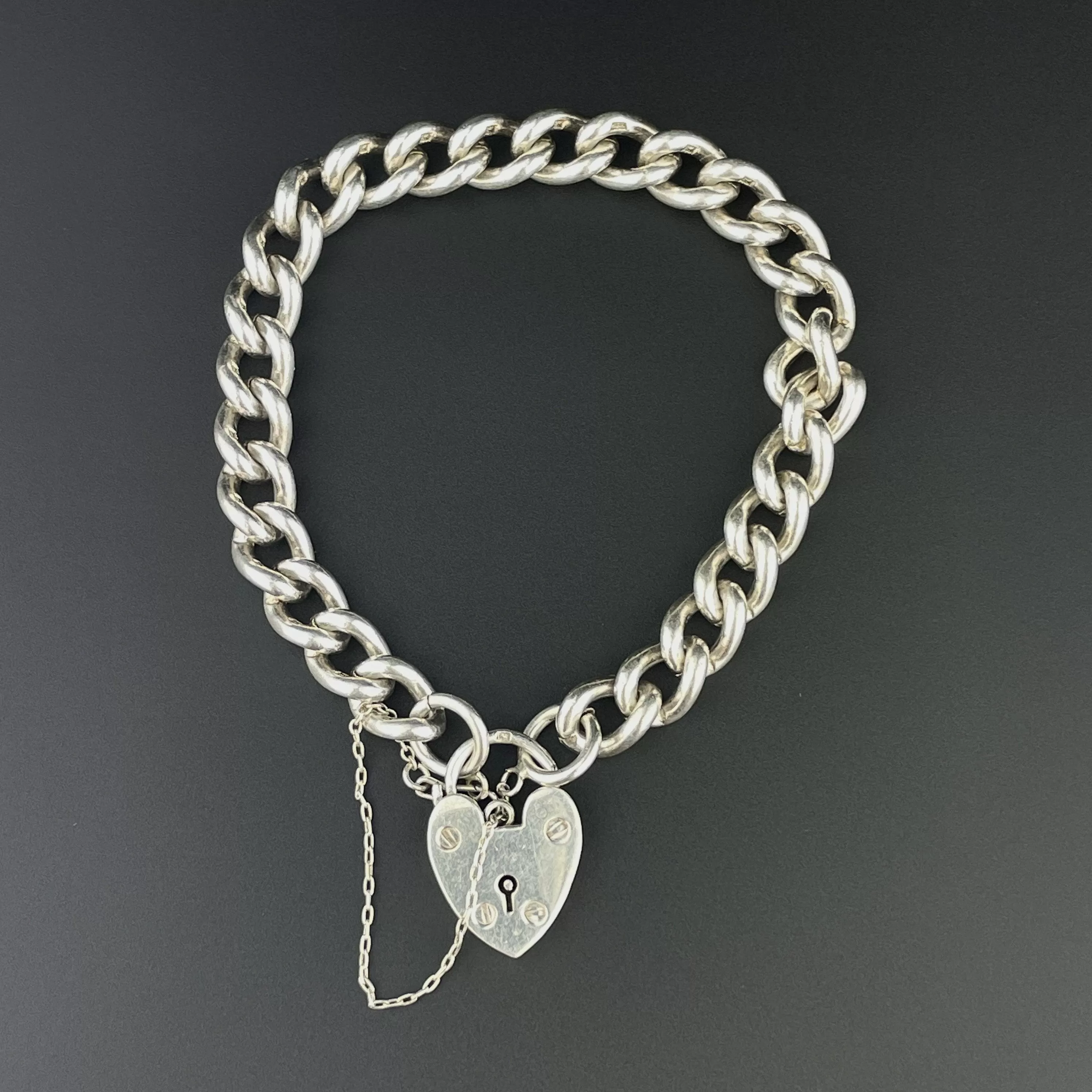 Antique Silver Heart Padlock Curb Chain Bracelet