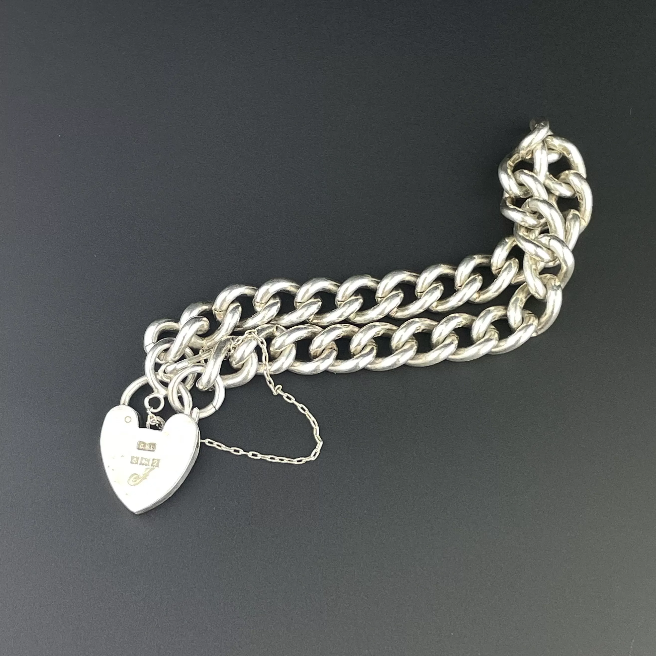 Antique Silver Heart Padlock Curb Chain Bracelet