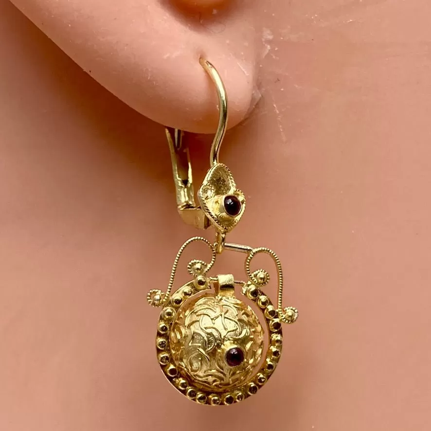 Belvedere Garnet Earrings