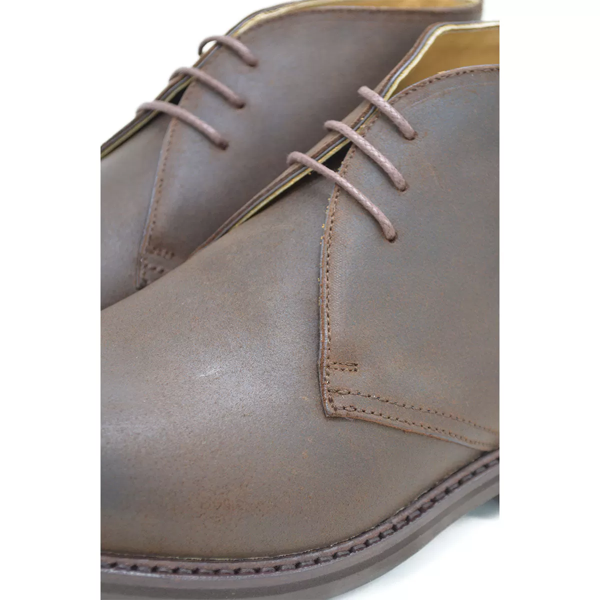 Berwick 1707 Chukka Boot (320) - Waxy Commander Snuff