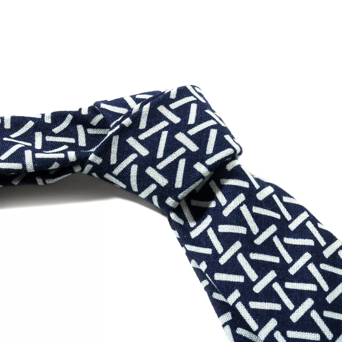 BLUE BLUE JAPAN INDIGO GAUZE 'YAMA-KOMON' BASSEN NECKTIE