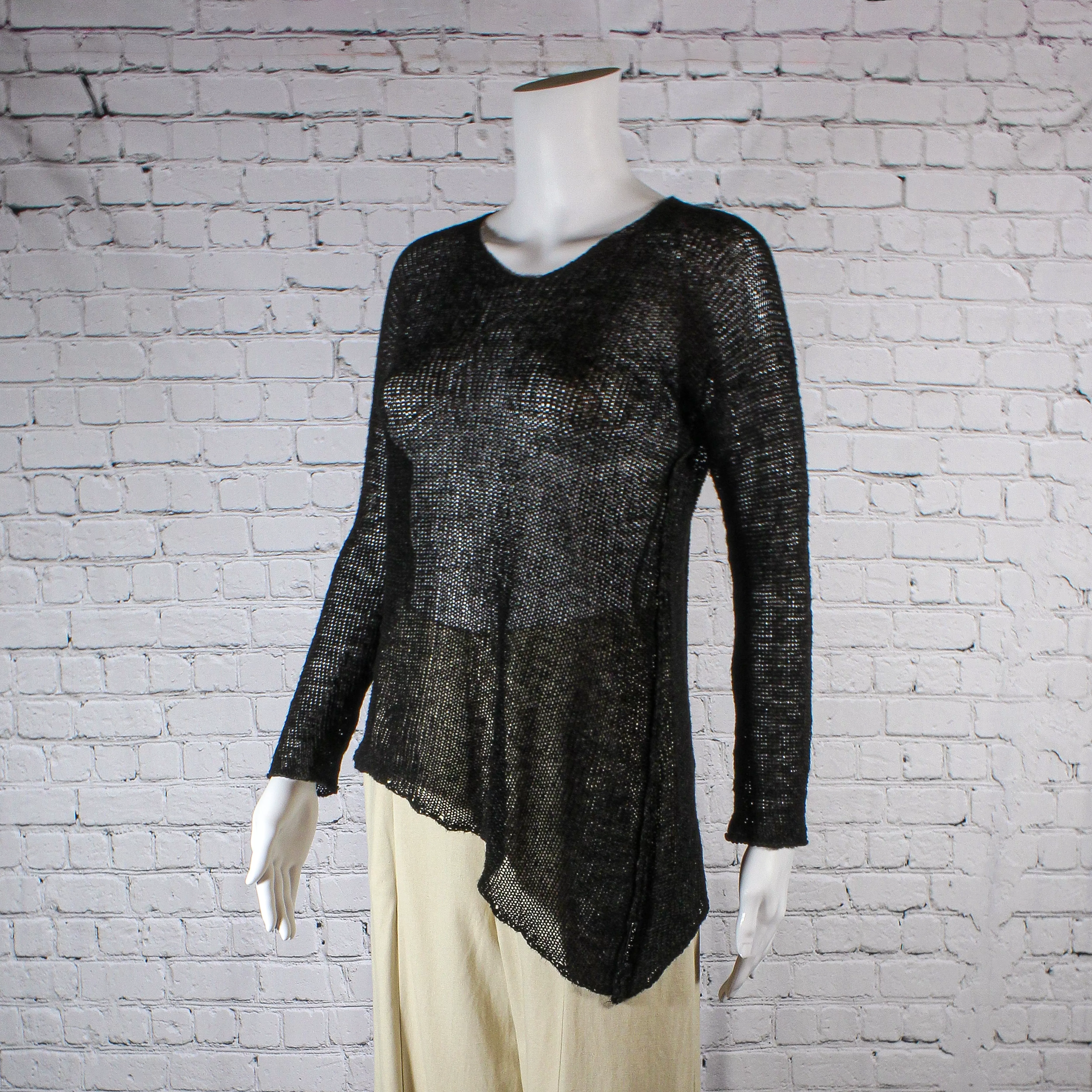 NEW! Julia Pullover Top in Raffia by Paper Temples