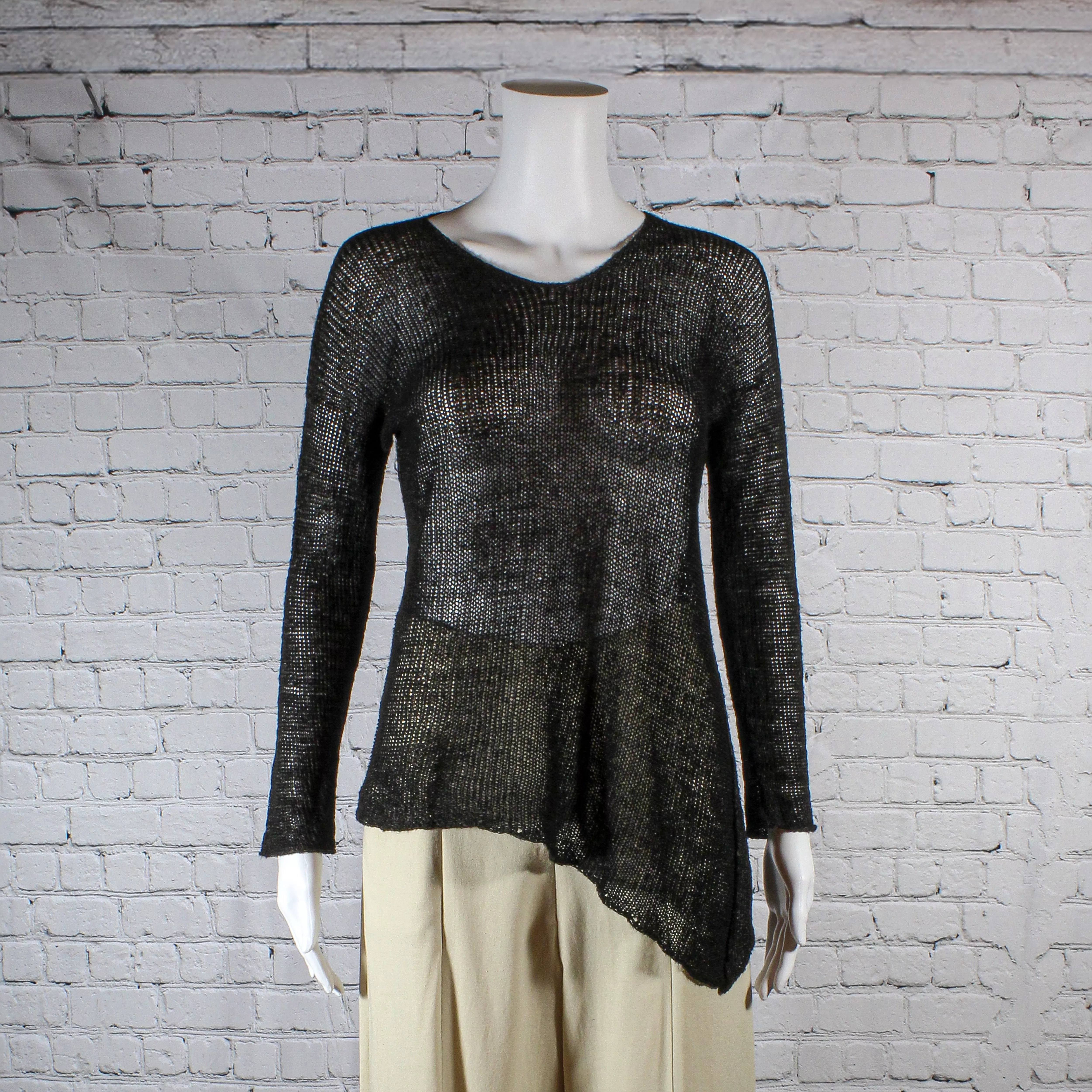 NEW! Julia Pullover Top in Raffia by Paper Temples