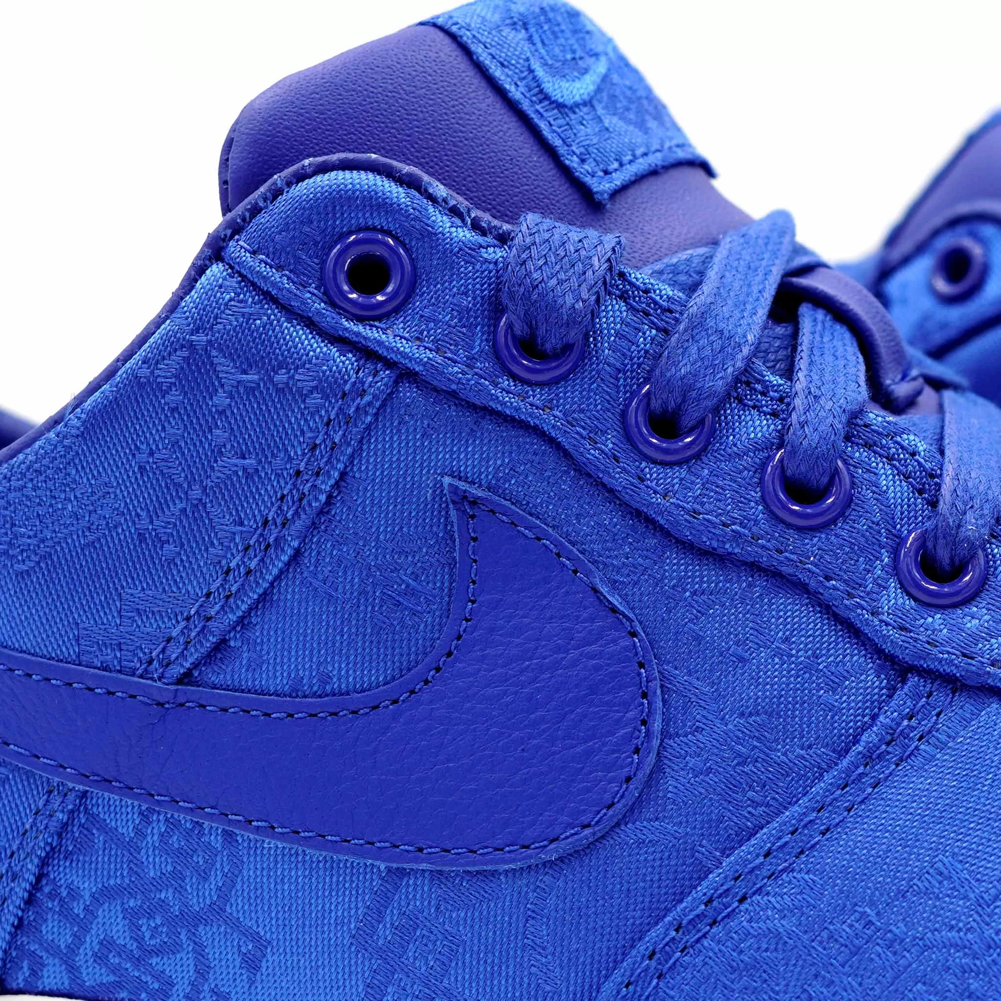 NIKE AIR FORCE 1 LOW CLOT BLUE SILK 2019