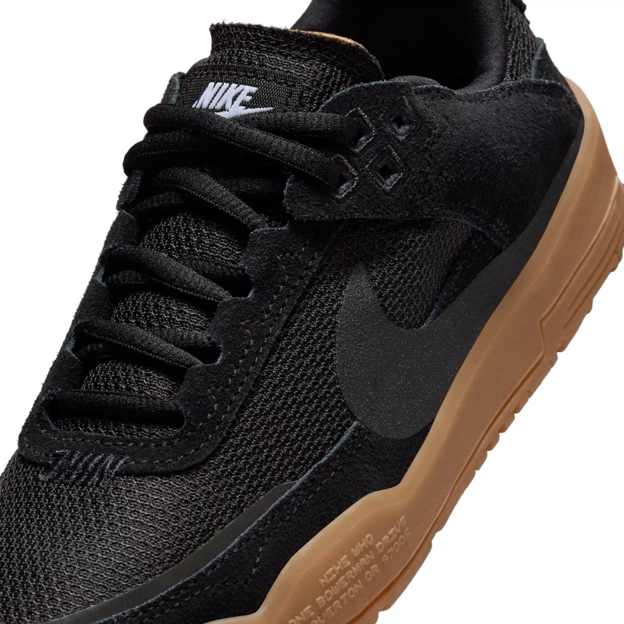 Nike SB Day One Kids Skate Shoe Black/Gum/Light Brown