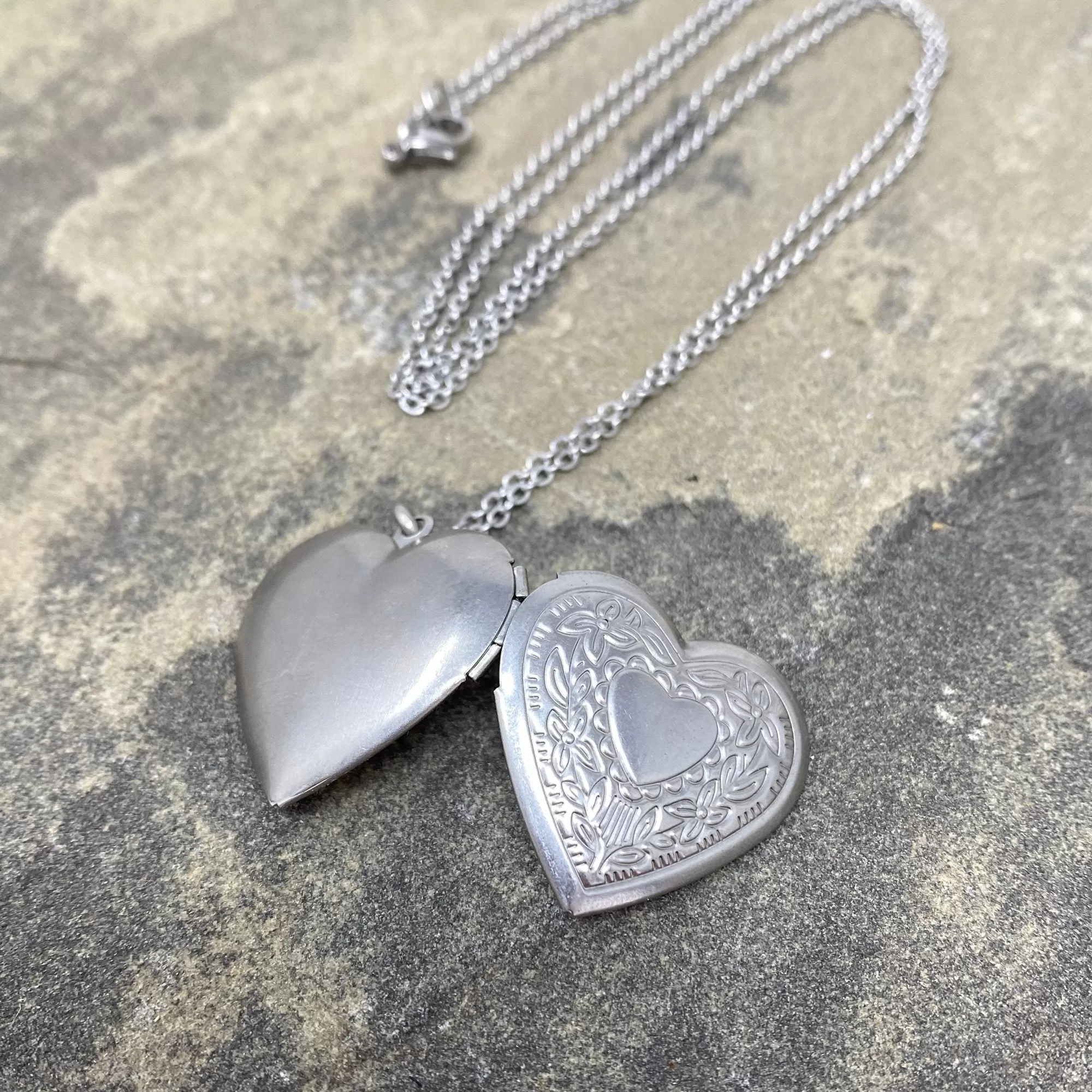 OCTAVIA silver etched heart locket necklace