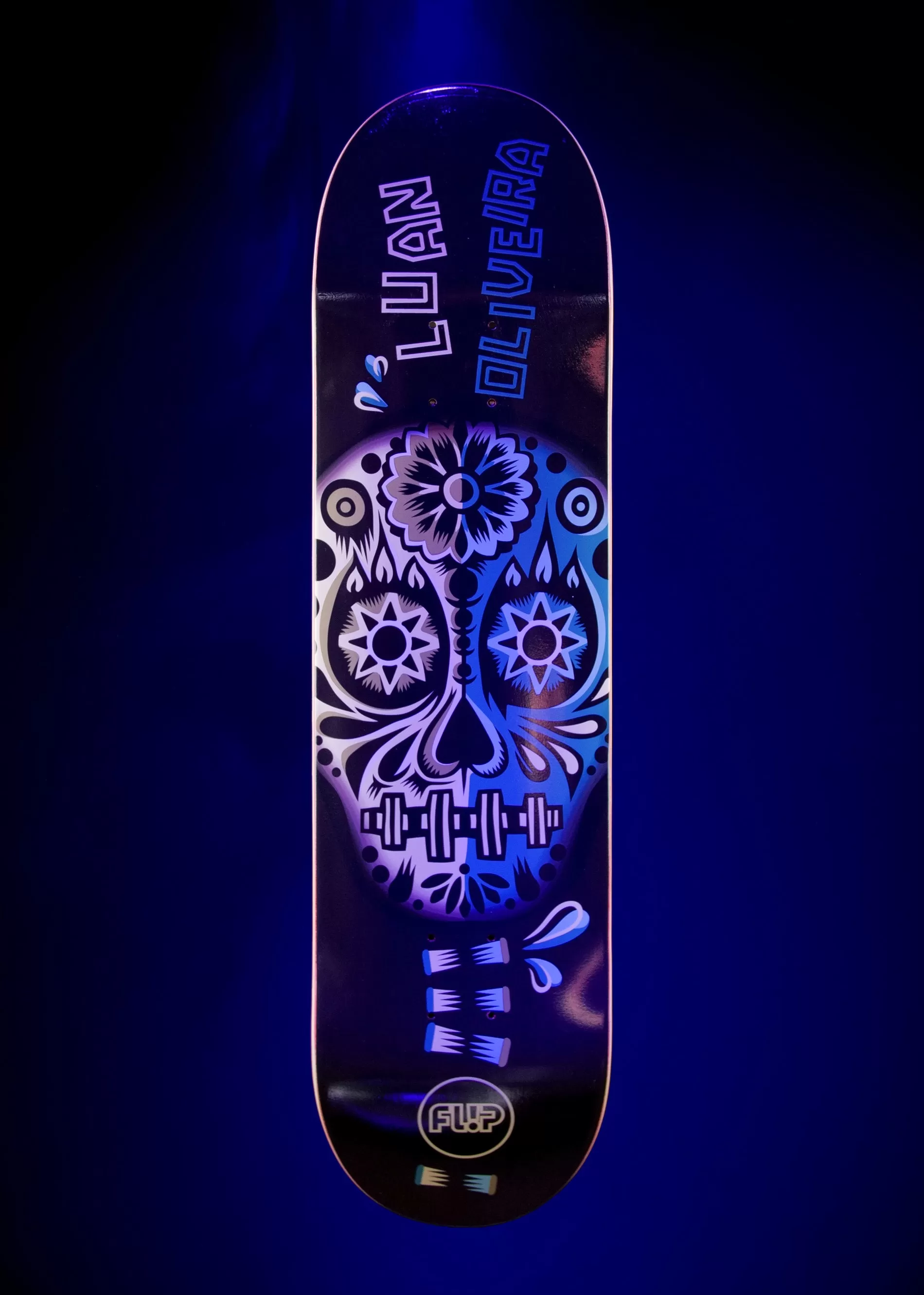 Oliveira Blacklight 8.1"