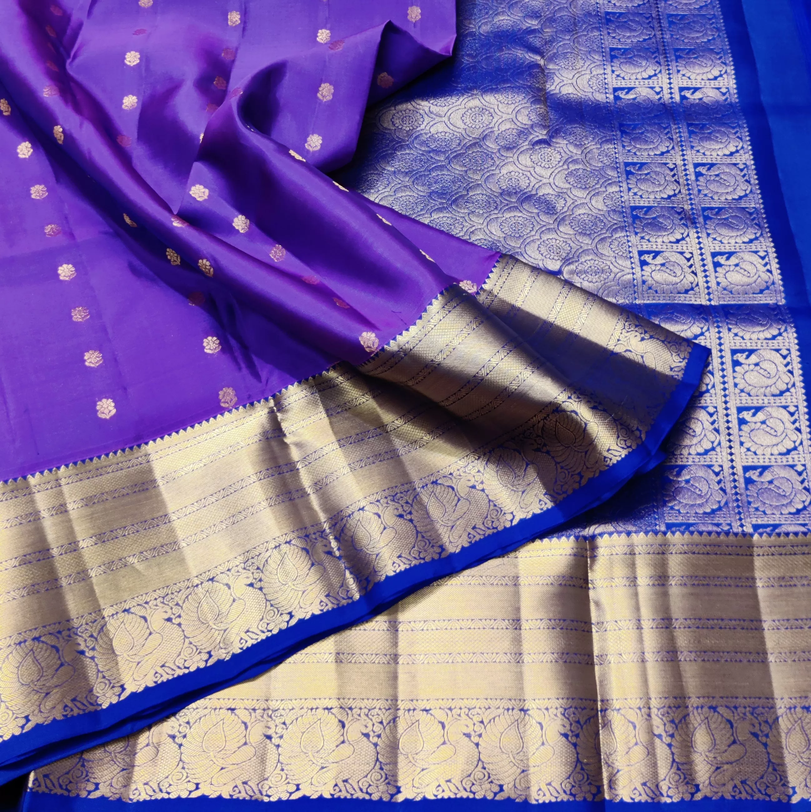 Samudrika Pattu saree - SFT04