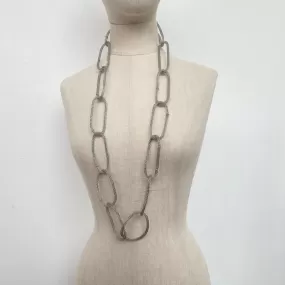 Seriously Designed Crocheted Chain Necklace Silver