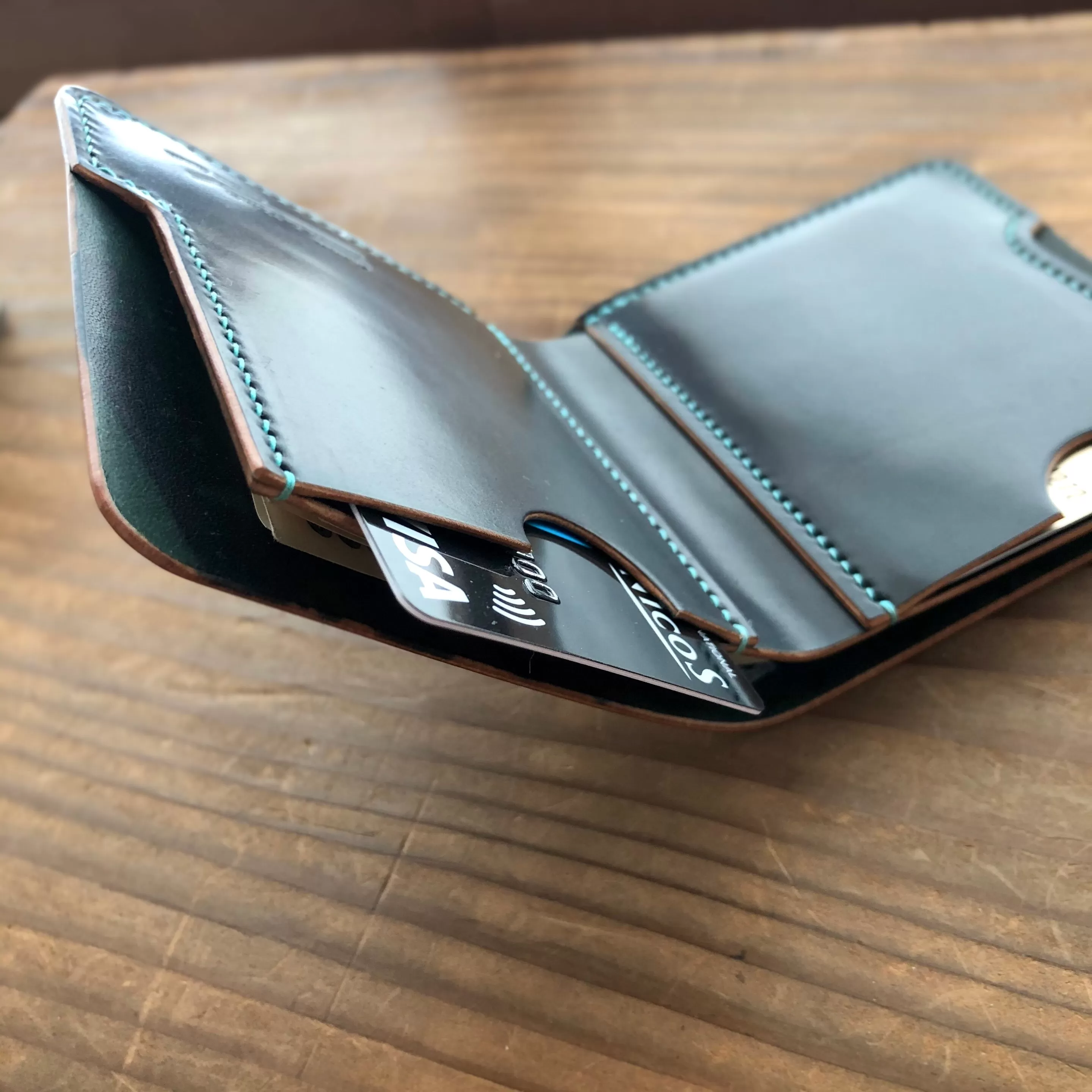 Shell Wallet / Simple / Slim Bifold【Horween】シェルコードバンの薄めの二折り財布