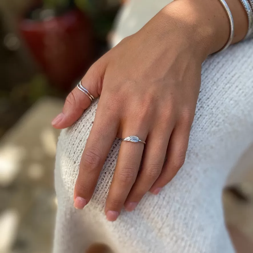 Silver Feather Ring