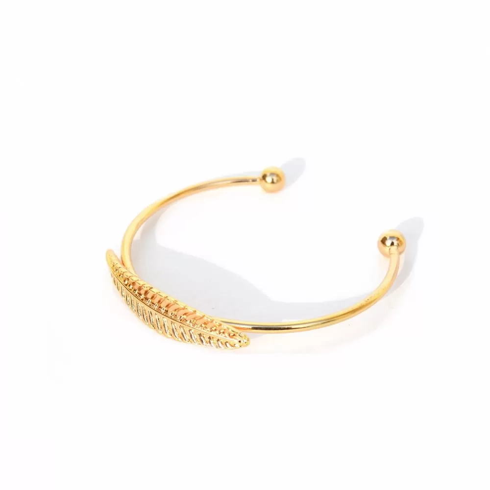 Single Leaf Gold Bracelet