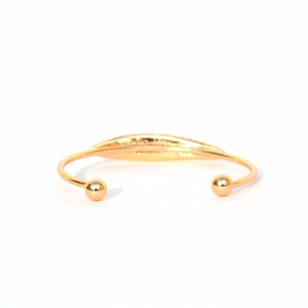 Single Leaf Gold Bracelet