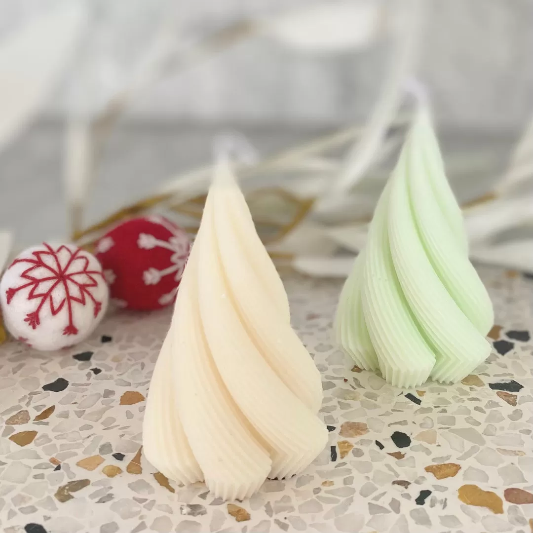 Twirl Christmas Tree Pine Candle in Mint