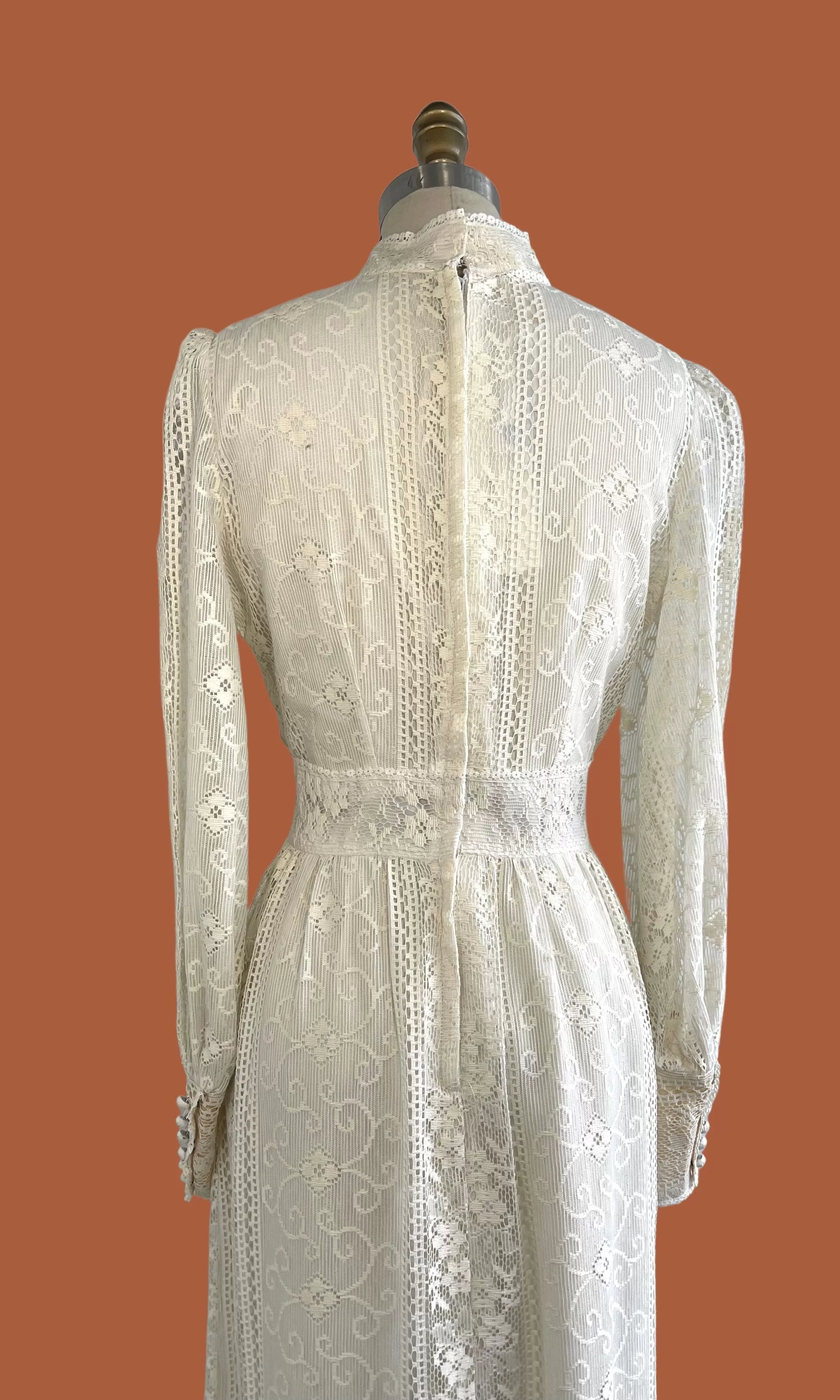 VICTOR COSTA 70s Does Victorian Lace Dress  Small