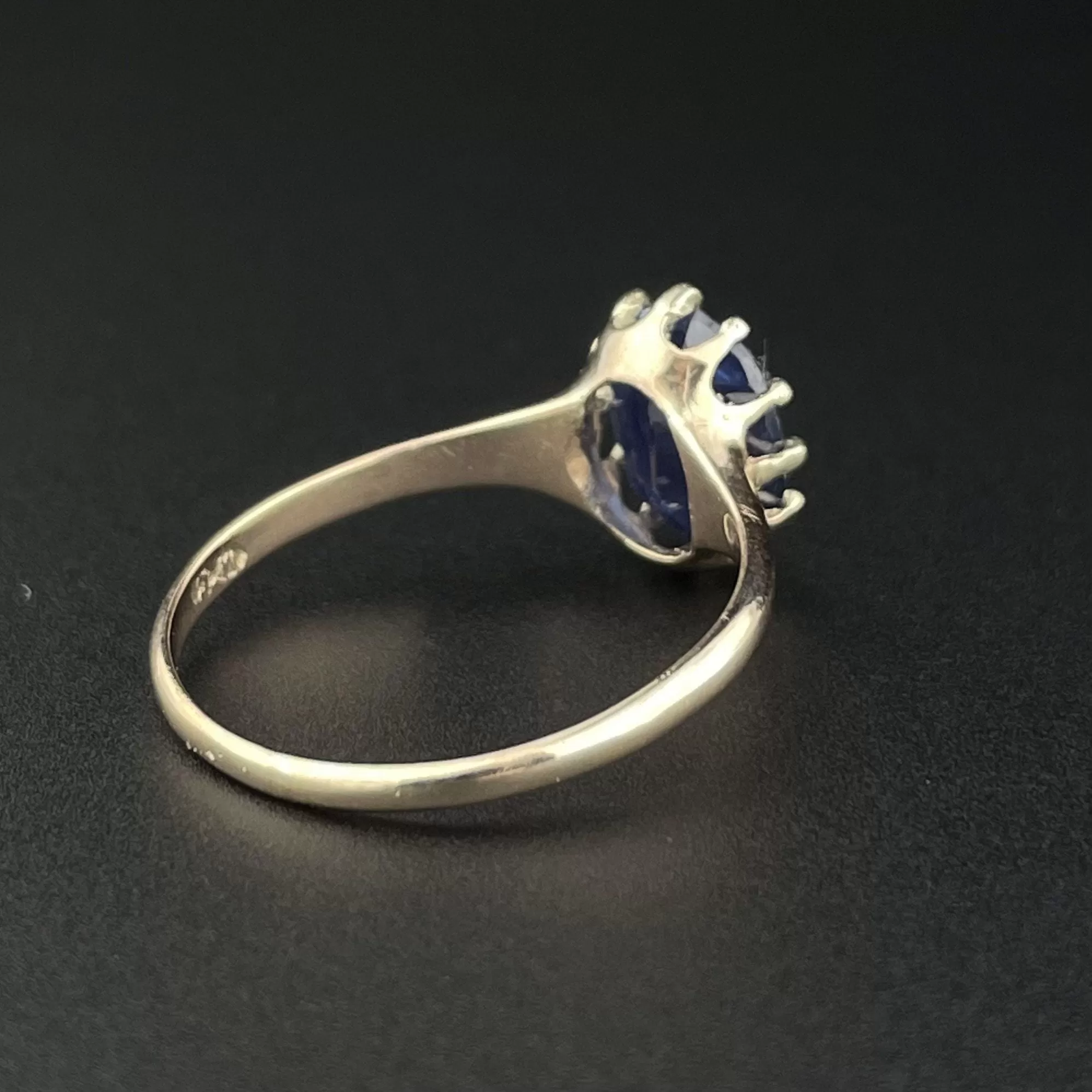 Vintage 10K Gold Oval Blue Sapphire Solitaire Ring, Sz 7 1/4