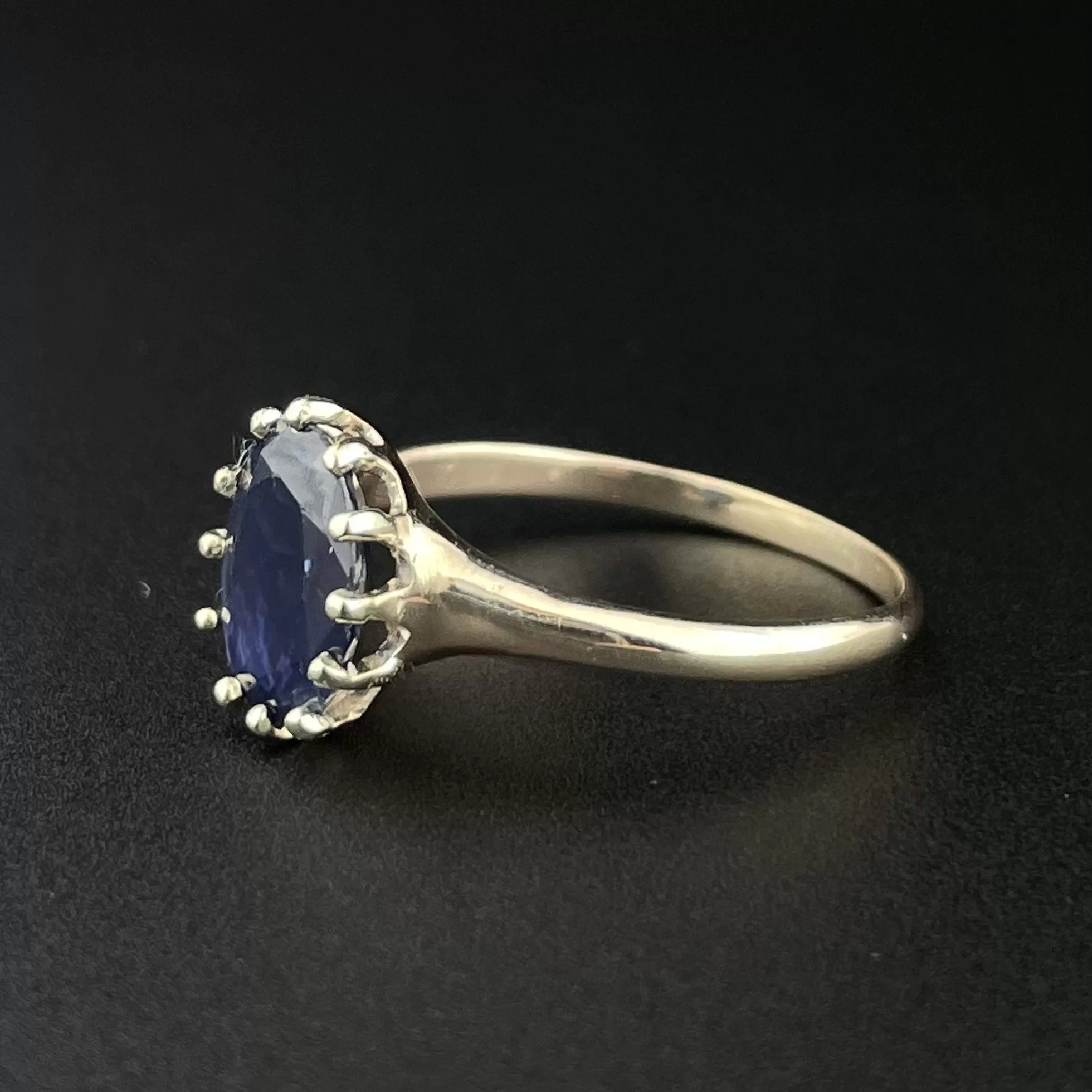 Vintage 10K Gold Oval Blue Sapphire Solitaire Ring, Sz 7 1/4