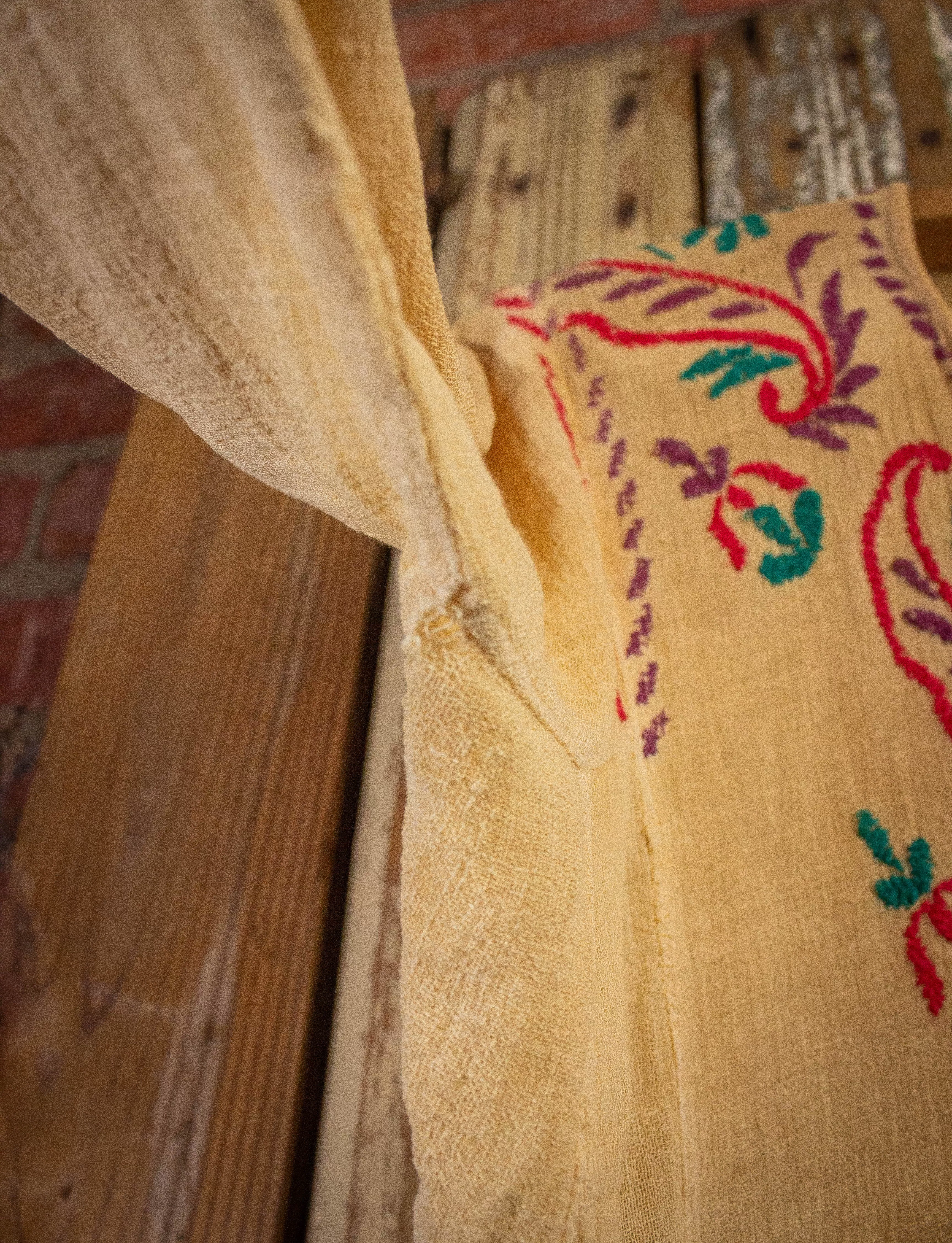 Vintage Embroidered Hippie Shirt 70s Tan Medium