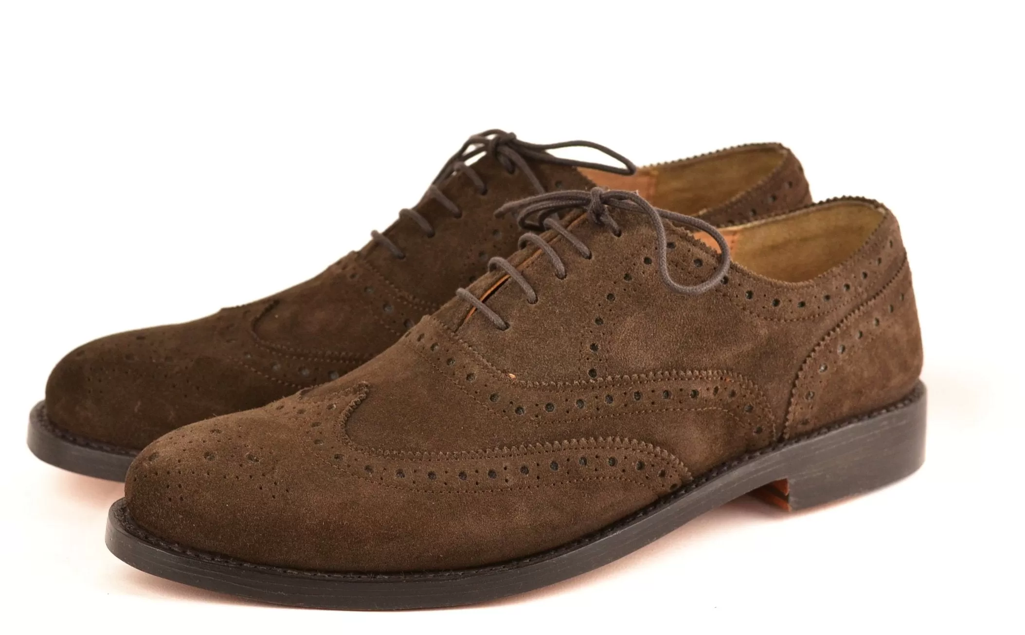 Wingtip oxford |  Choc | Suede